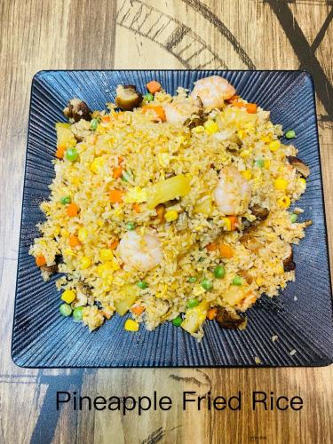 Pineapple fried rice